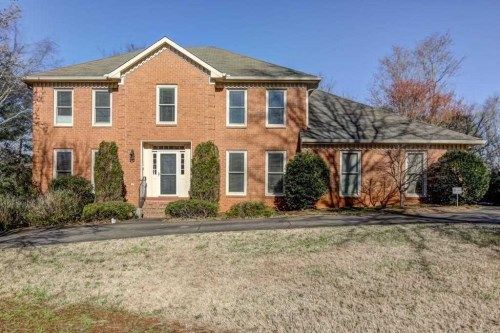 630 Saddle Creek Circle, Roswell, GA 30076