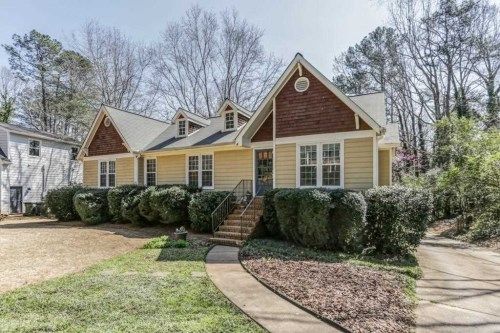 350 Lamplighter Ln SE, Marietta, GA 30067