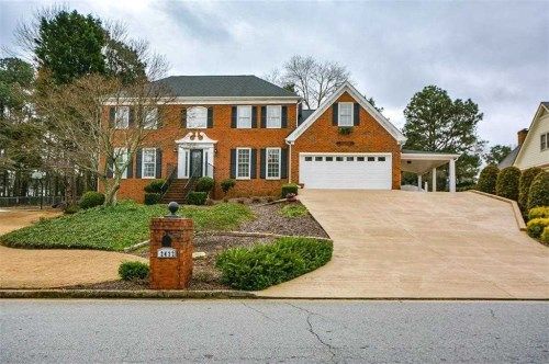 2432 Chimney Top Ln, Snellville, GA 30078