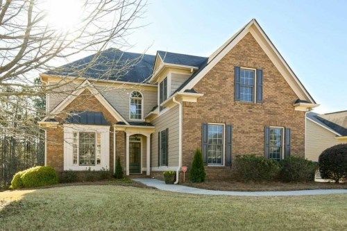 28 Sweet Birch Ln, Dallas, GA 30132