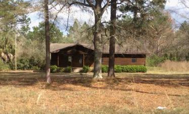 3351 Swamp Rd, Waycross, GA 31503