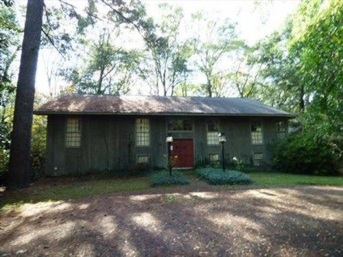 46 BERKELEY RD, Selma, AL 36701