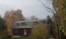 34 Donna Ln W Wallkill, NY 12589