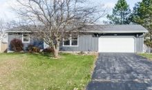 1926 Ottawa Dr Adrian, MI 49221