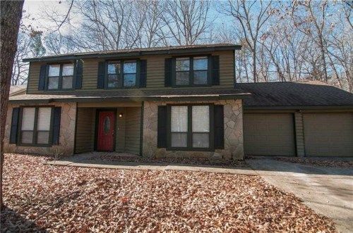 5248 Biffle Rd, Stone Mountain, GA 30088