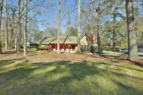 345 Fairfield Circle, Fayetteville, GA 30214