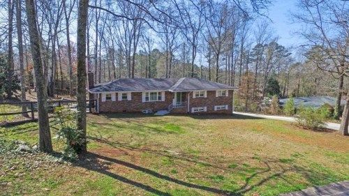1306 Windburn Dr, Marietta, GA 30066