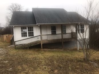 244 Sandy Hill Road, La Follette, TN 37766