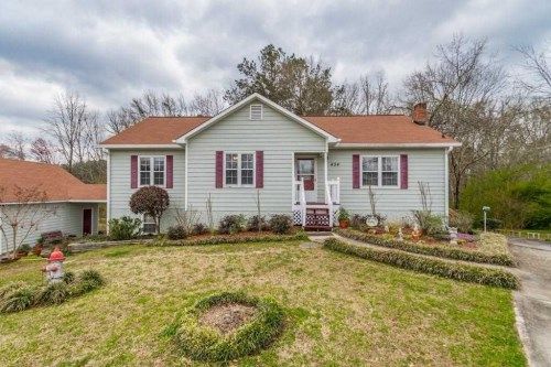 454 Morris Rd, Hiram, GA 30141