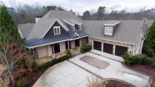 620 Stirling Glen Ct Alpharetta, GA 30004