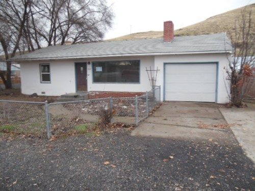 4205 NE Riverside Avenue, Pendleton, OR 97801