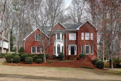 2921 Mountain Trace NE, Roswell, GA 30075