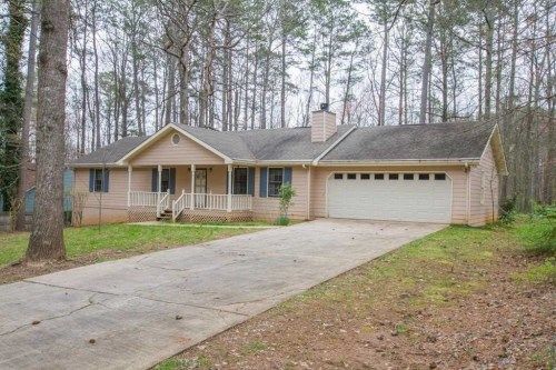 3530 Daylon Dr, Cumming, GA 30028