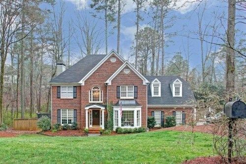 2132 Fox Hound Chase, Marietta, GA 30062