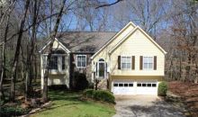 6035 Rolling Oaks Ln Cumming, GA 30040