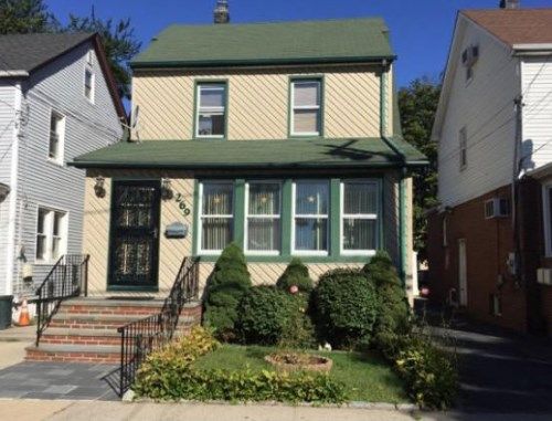 269 Bedford Ave, New Hyde Park, NY 11040