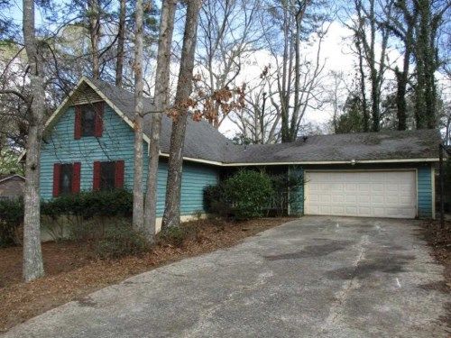 6932 Cedar Dr, Riverdale, GA 30296