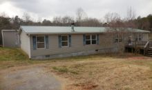 3817a Clear Springs Rd Mascot, TN 37806