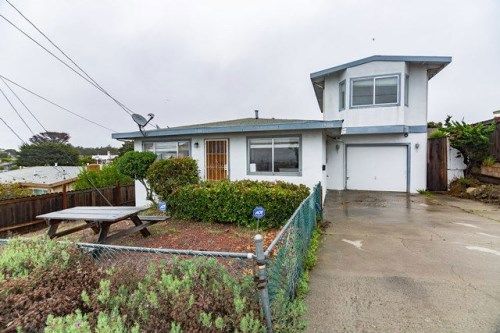 1500 Soto St, Seaside, CA 93955