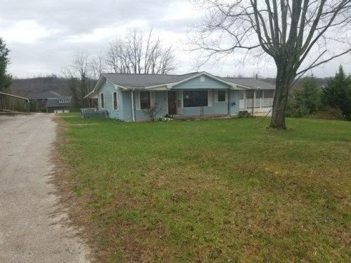 428 Airport Rd, Livingston, TN 38570