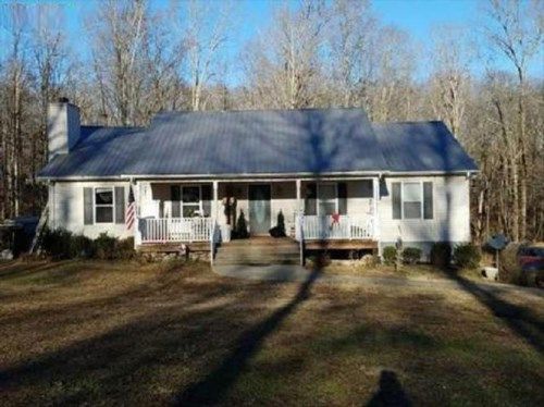 1043 BARNES CIR, Kingston Springs, TN 37082