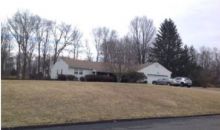 15 Canterbury Ln Suffern, NY 10901