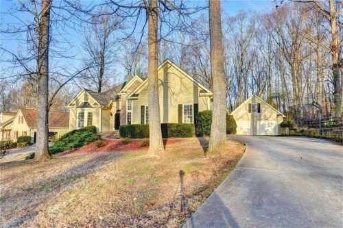 7695 Finley Dr, Gainesville, GA 30506