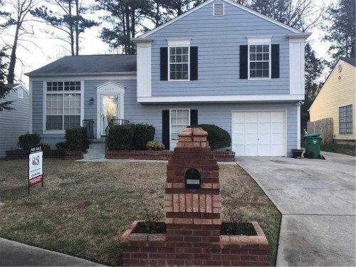 6627 Eastbriar Dr, Lithonia, GA 30058