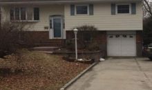 8 Cleveland St Saint James, NY 11780