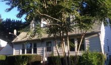 521 Lowell St Westbury, NY 11590