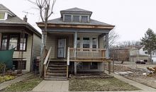 8455 S Burnham Ave Chicago, IL 60617