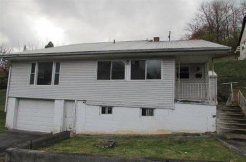 129 DEPOT ST, Bluefield, VA 24605