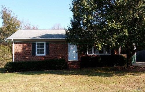 101 Kelly St, Gibsonville, NC 27249