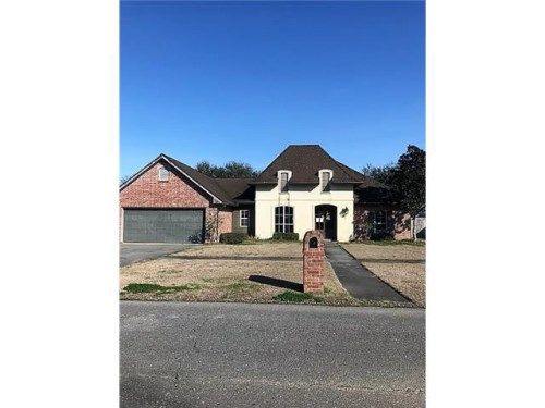 303 Mill Pond Dr, Youngsville, LA 70592