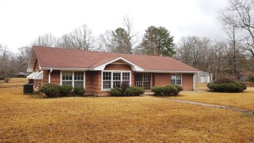 2080 Crepe Myrtle Lp, West Point, MS 39773