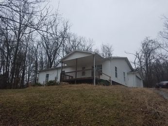 158 White Rd, Elizabethton, TN 37643