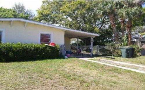 2109 Hills Ct, Fort Pierce, FL 34950