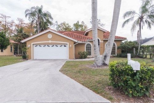 5038 Mabry Dr, Naples, FL 34112