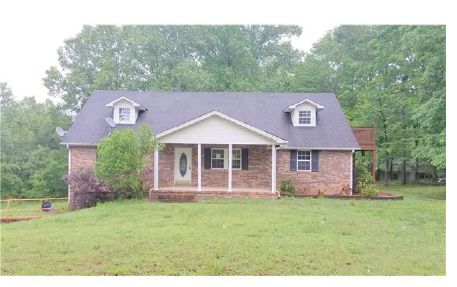 285 Dogwood Ln, Leoma, TN 38468