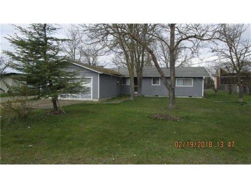 3401 AVE A, White City, OR 97503