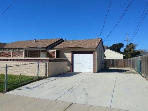 604 Rochex Ave, Salinas, CA 93906