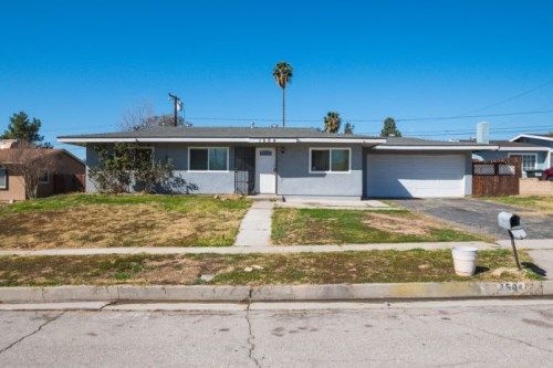 1504 Blythe St, Highland, CA 92346