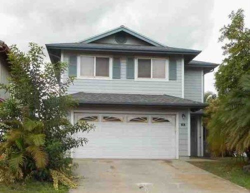 8 East Makahehi Pl, Kahului, HI 96732