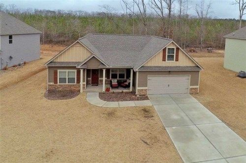 562 Kristie Ln, Bremen, GA 30110