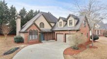 1310 Briers Creek Dr Alpharetta, GA 30004