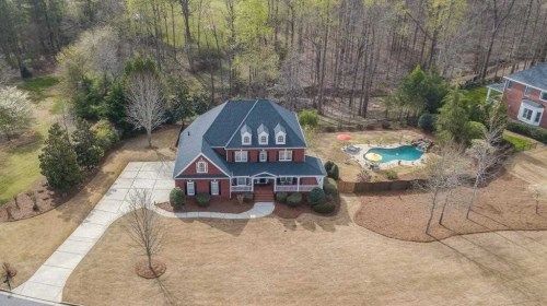 373 Taylor Glen Dr, Alpharetta, GA 30004