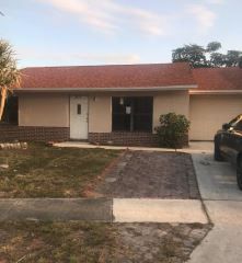 5972 Ithaca Cir W, Lake Worth, FL 33463