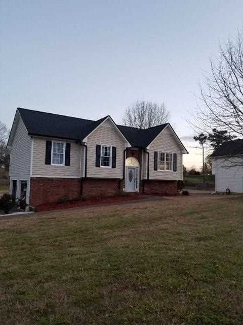 16 Londonderry Way SW, Cartersville, GA 30120