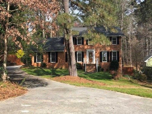 5457 Aucilla Creek Ln, Stone Mountain, GA 30087