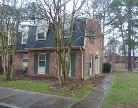 398 Deputy Ln #F, Newport News, VA 23608